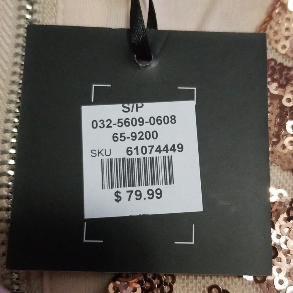 Charlotte Russe Dresses - Picture 4 of 4